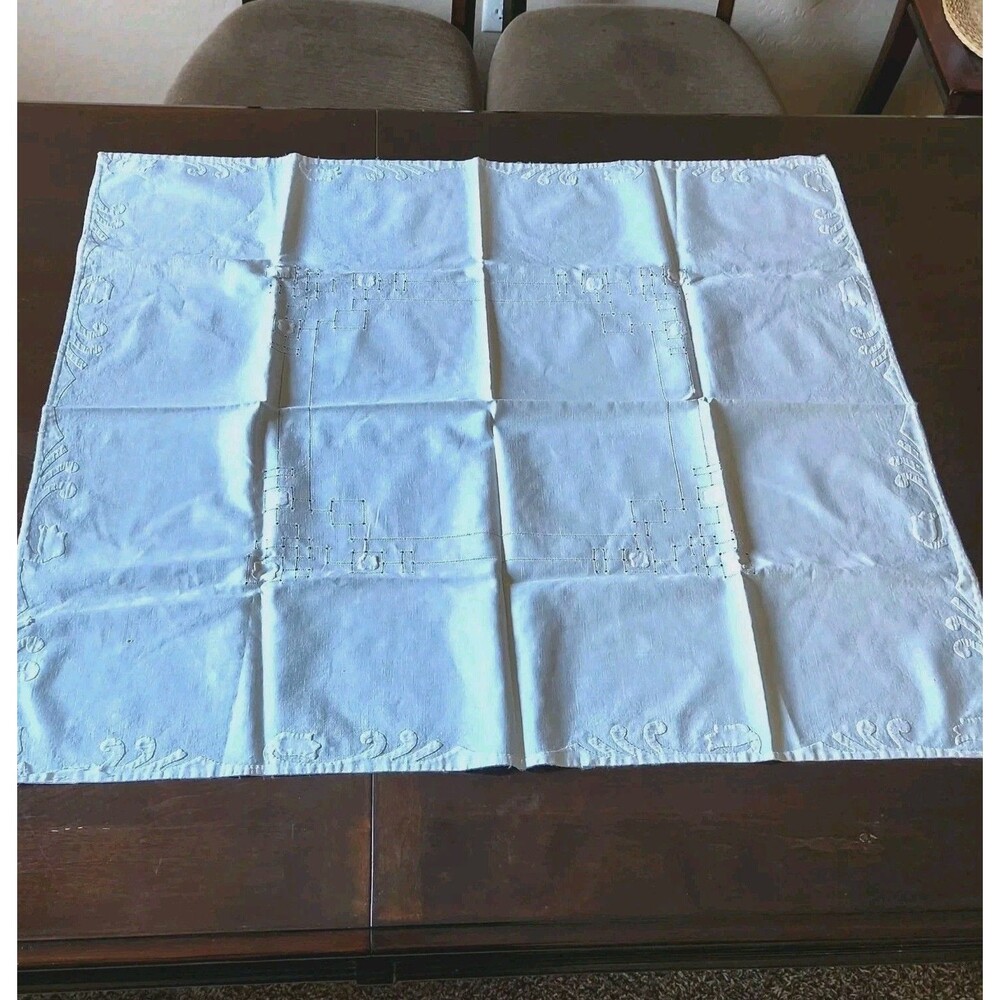 Vintage 1930's Linen Tablecloth White Handstitched Cutwork Madeira Cottagecore